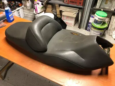 Sella Suzuki Burgman 250 - 400 1998 - 2000