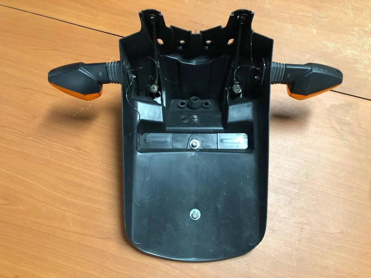 Portatarga Suzuki GSX-R 1000 2003 - 2004 (4)