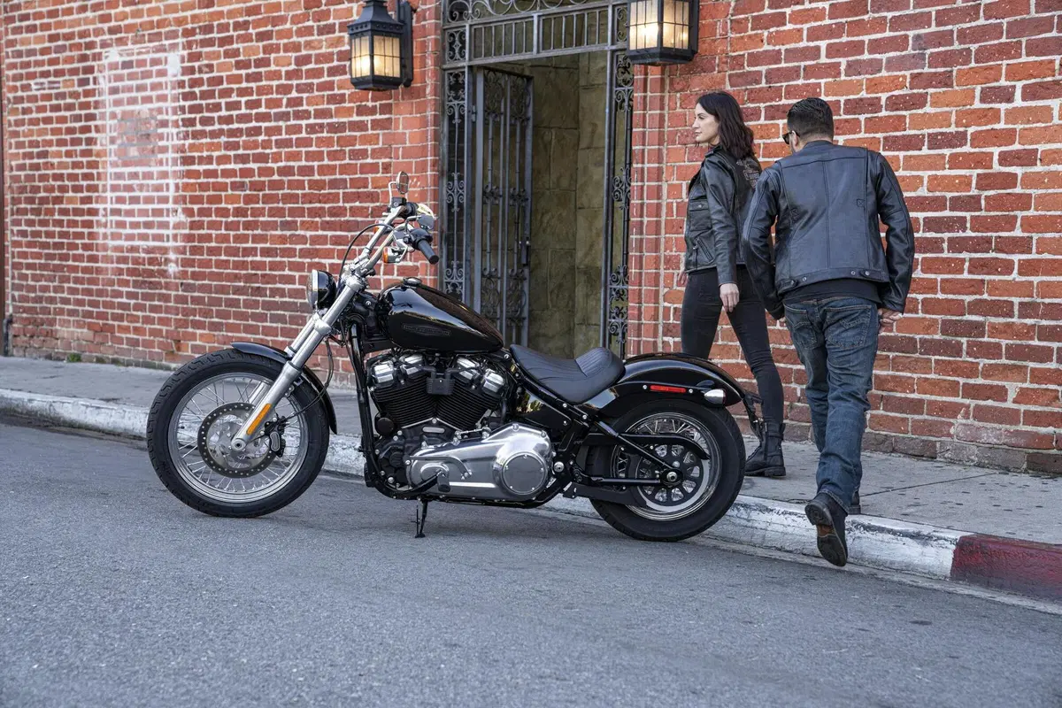 Nuova Harley Davidson Softail Standard 2020 (2)