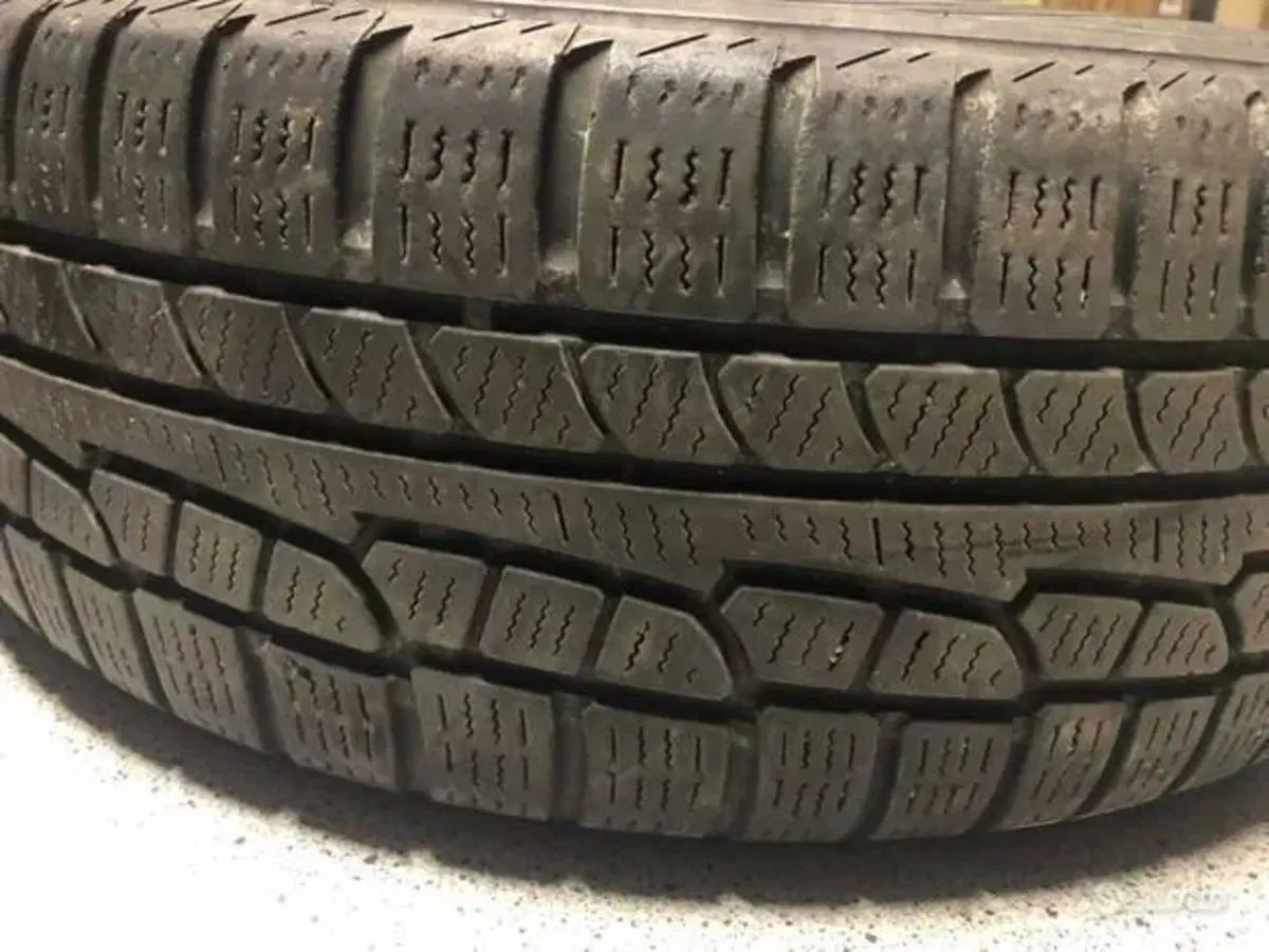 Gomme Invernali + Cerchi in Lega Hyundai IX 35 (2)