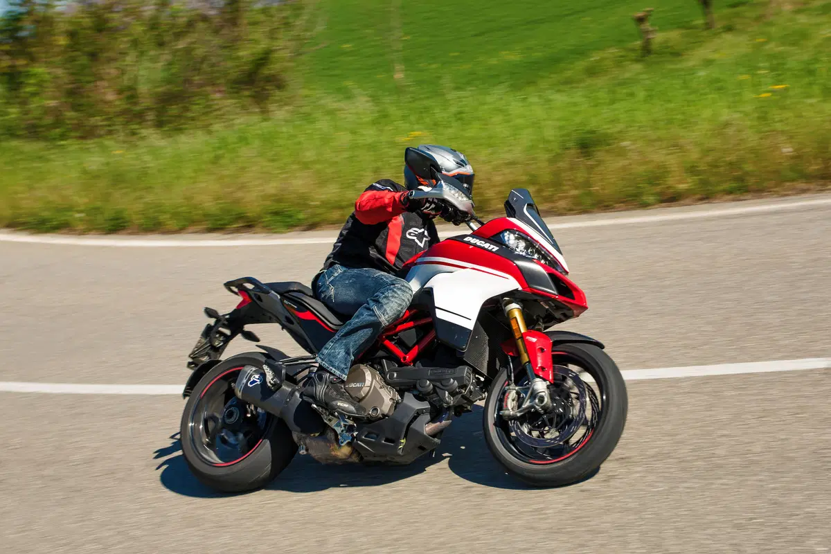 Ducati Multistrada 1200 Pikes Peak (10)