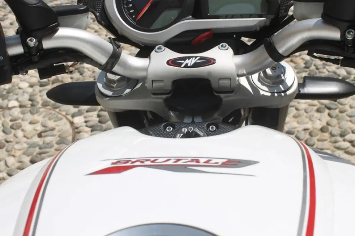 Giovanni Castiglioni: "La nuova MV Agusta si chiamerà Rivale" (7)