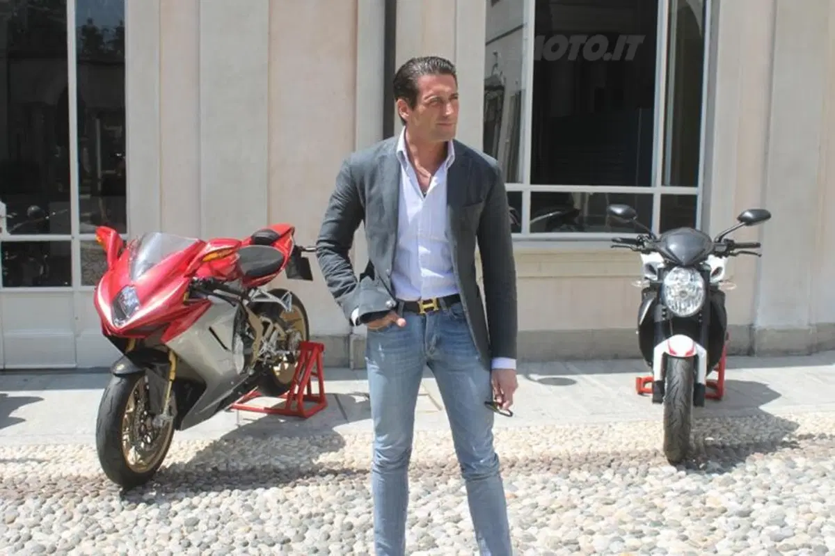 Giovanni Castiglioni: "La nuova MV Agusta si chiamerà Rivale" (19)