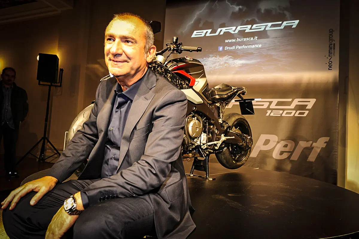 Svelata la "Burasca 1200", la moto disegnata da Aldo Drudi (10)