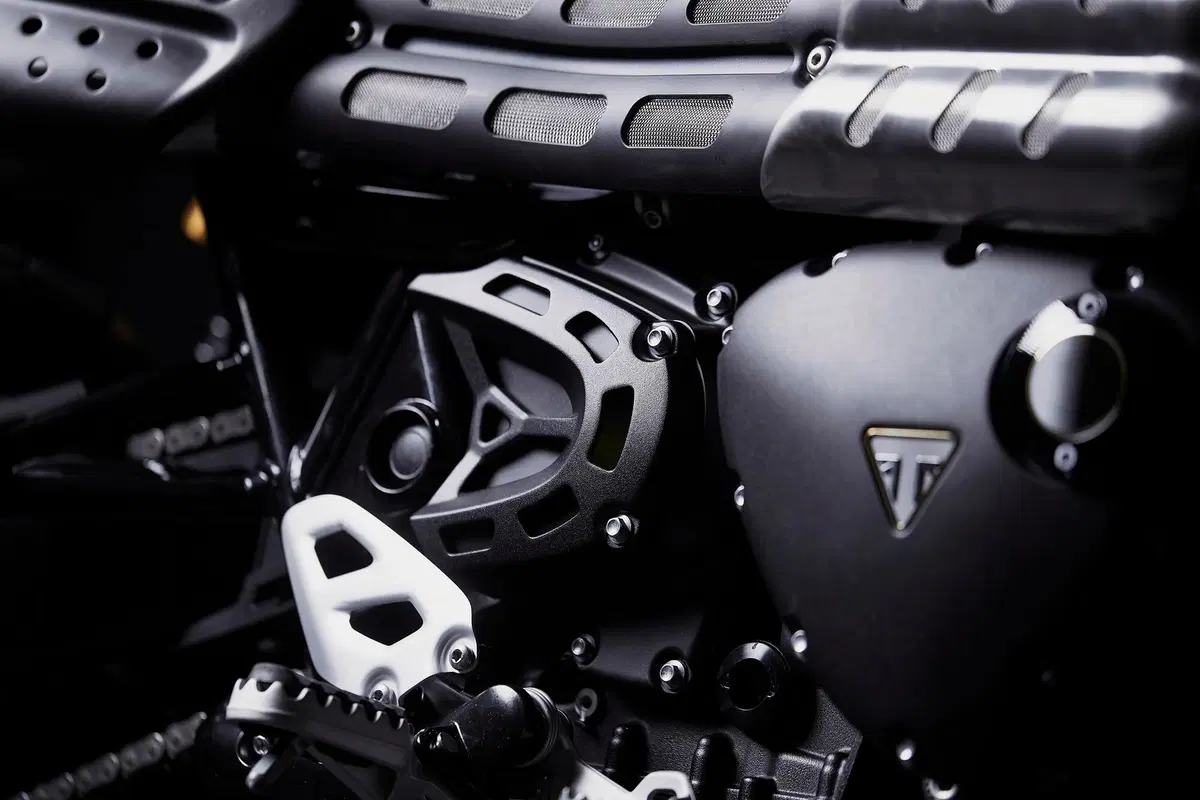 Triumph Scrambler 1200 Scrambler 1200 XE Bond Edition (2020) (15)