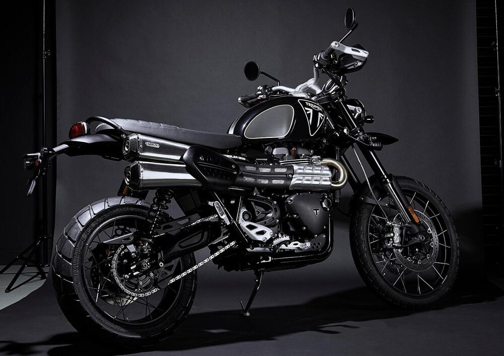 Triumph Scrambler 1200 XE Bond Edition (2020) (2)