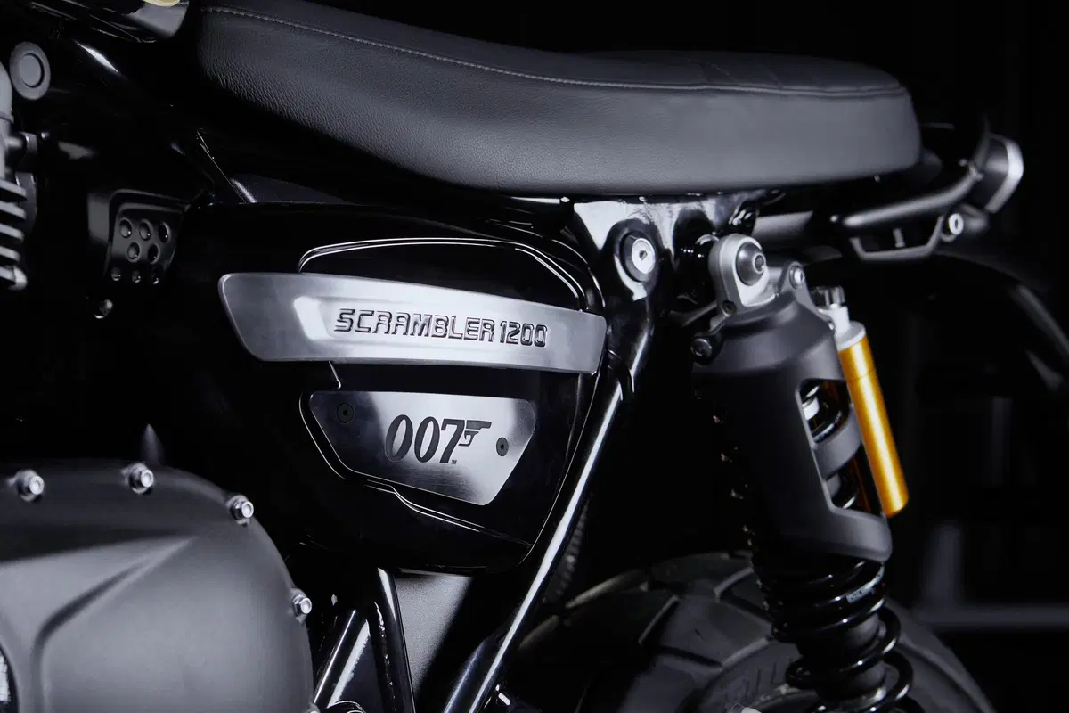 Triumph Scrambler 1200 Scrambler 1200 XE Bond Edition (2020) (17)