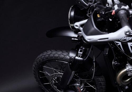 Triumph Scrambler 1200 Bond: ecco la “007” Edition (9)