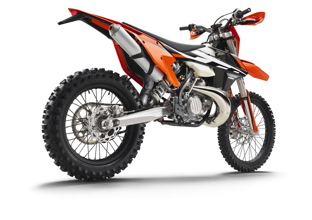 KTM EXC 250 E (2017) (2)