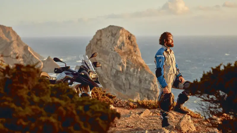 BMW Fit2Ride, finanziamento per l'abbigliamento tecnico