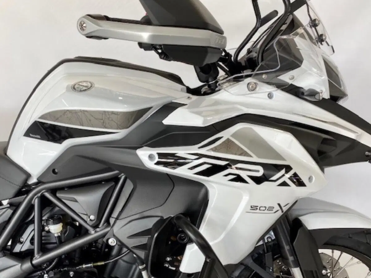 Benelli TRK 502X (2021 - 26) (2)