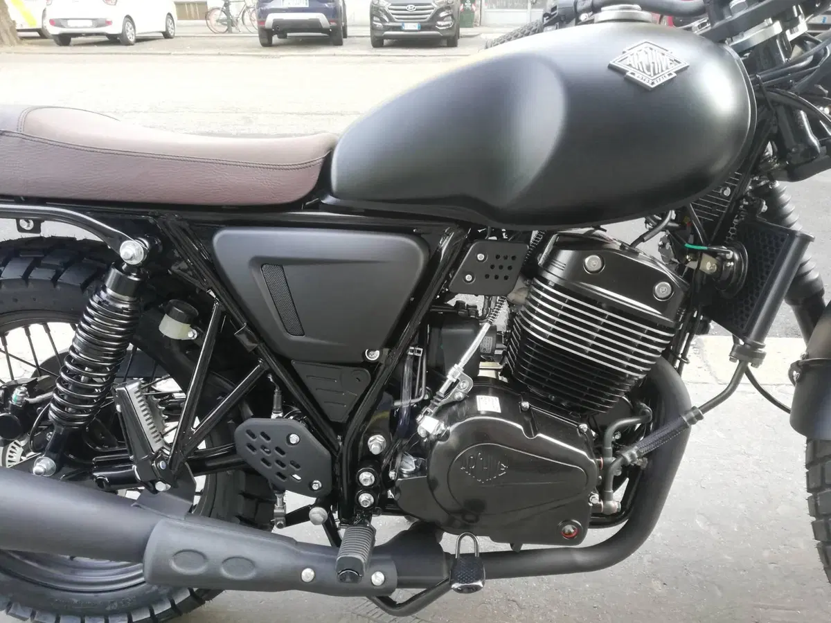 Archive Motorcycle AM 90 250 Scrambler (2022 - 26) (10)