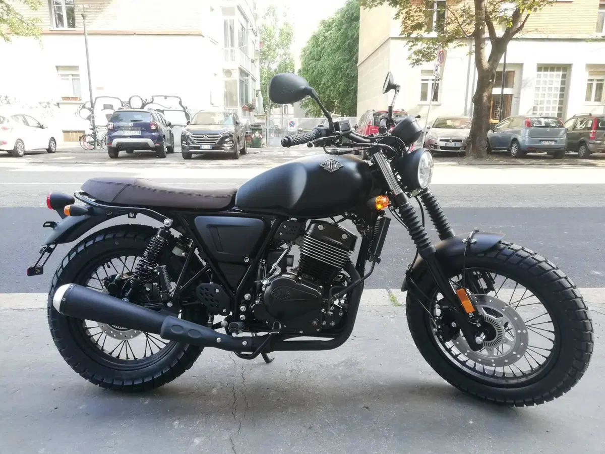 Archive Motorcycle AM 90 250 Scrambler (2022 - 26) (2)