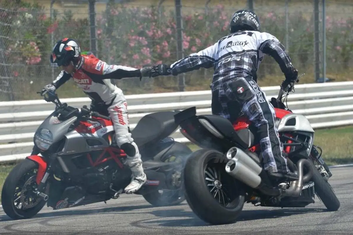  WDW 2012. Bayliss trionfa nella Diavel Drag Race (33)