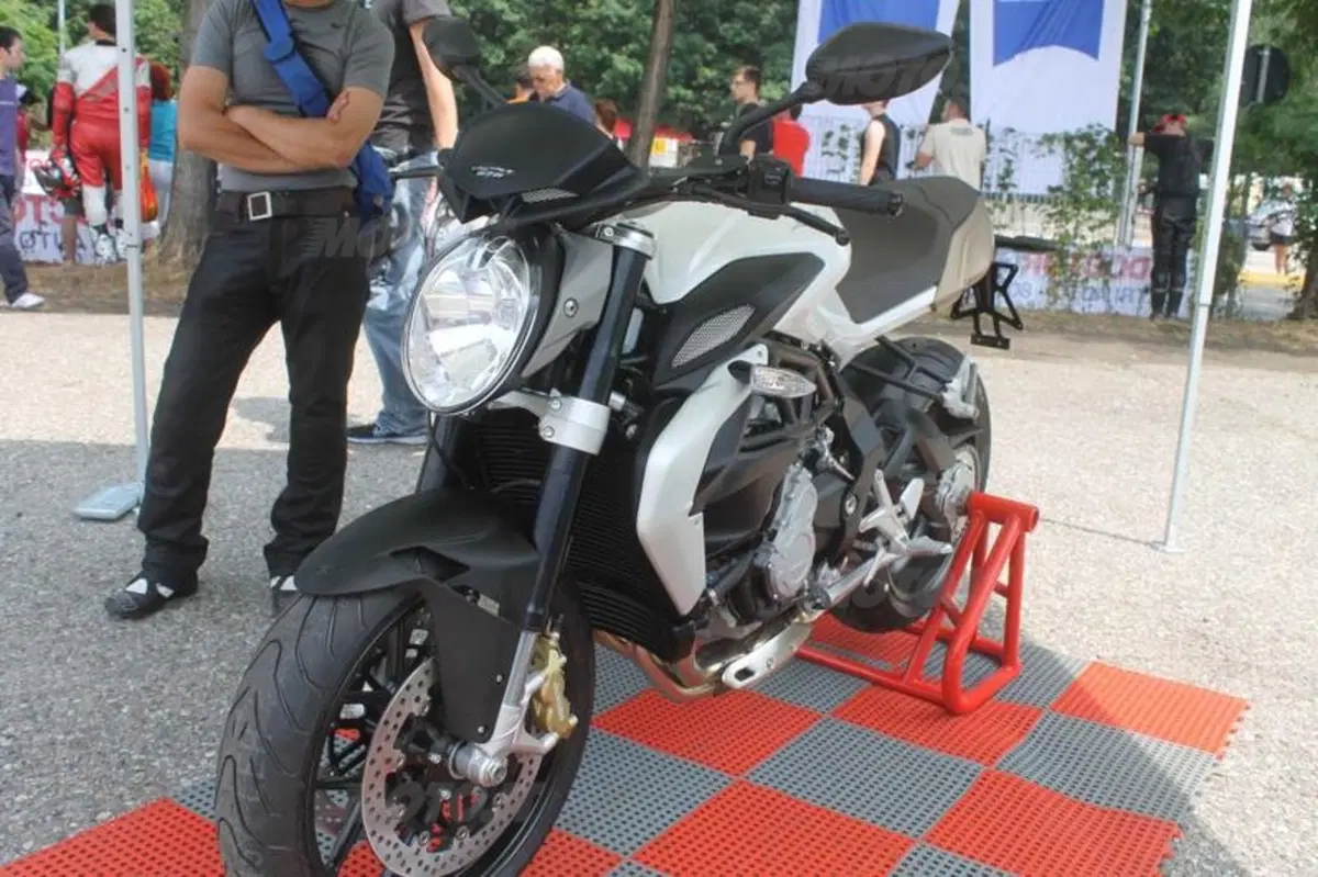 19° Revival MV Agusta: anche la Brutale 675 protagonista (2)