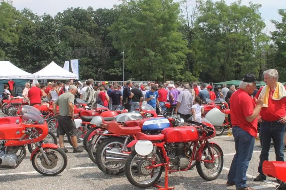 19° Revival MV Agusta: anche la Brutale 675 protagonista (7)