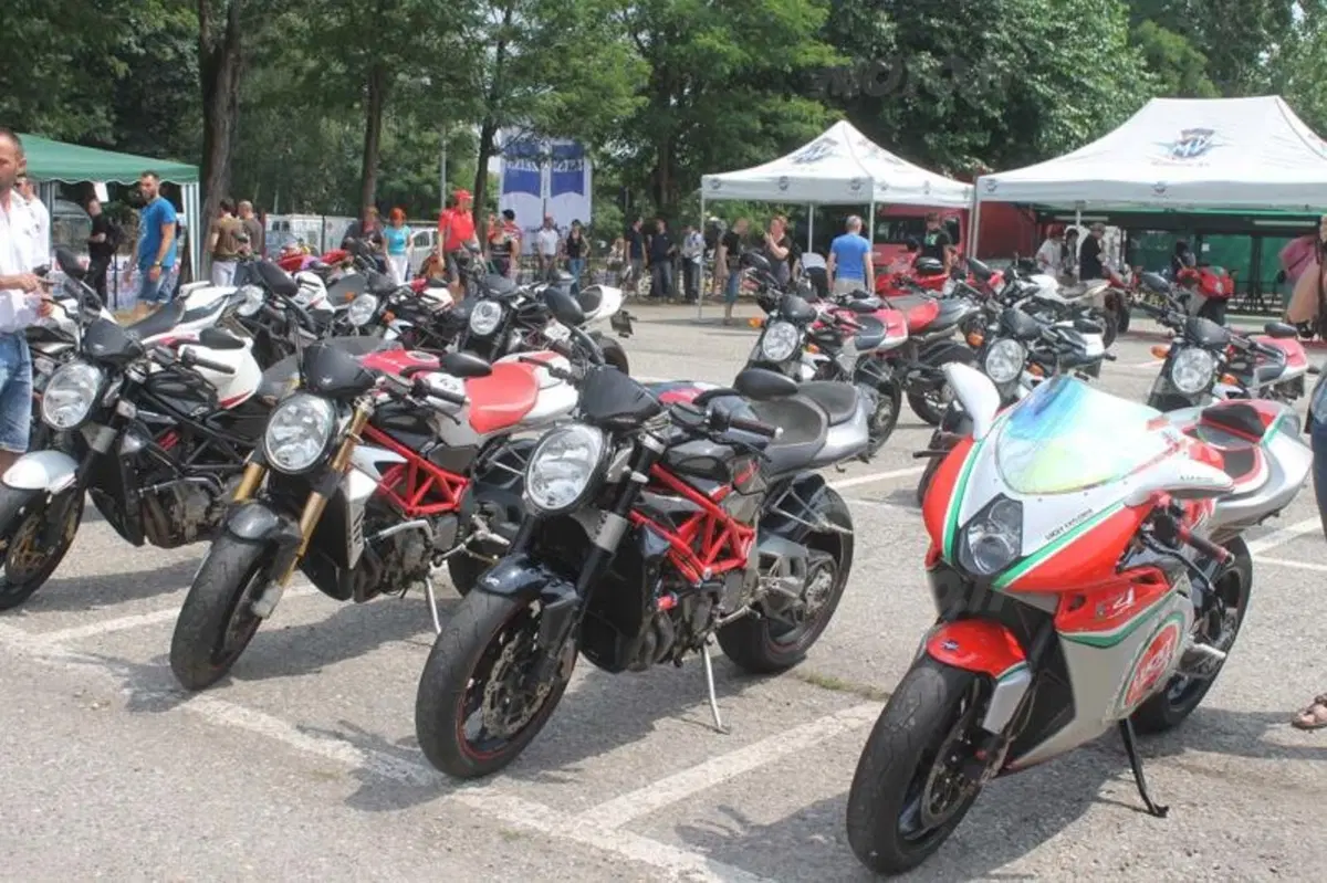 19° Revival MV Agusta: anche la Brutale 675 protagonista (18)