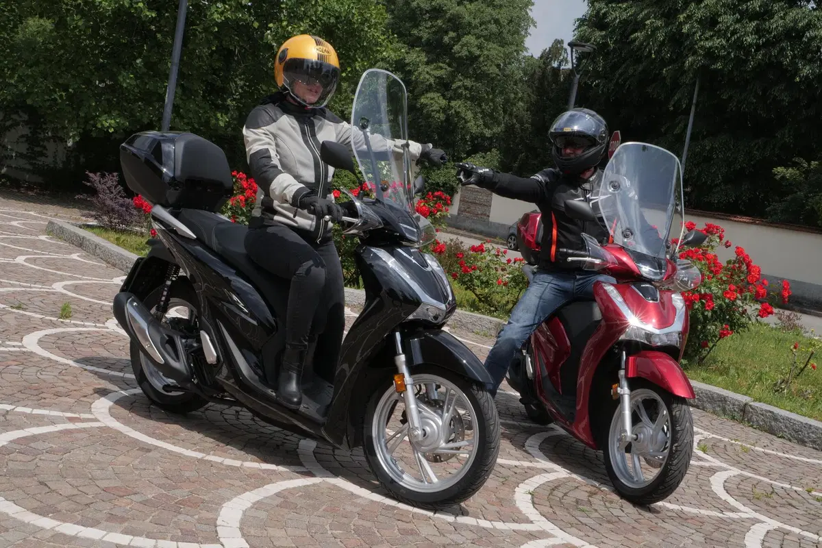 Honda SH 125i e 150i: 10 e lode! (14)