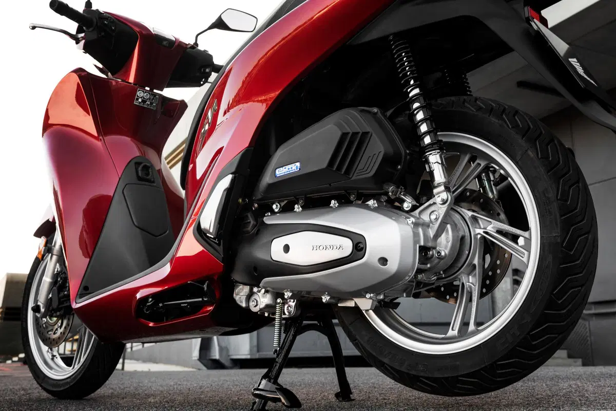 Honda SH 125i e 150i: 10 e lode! (24)