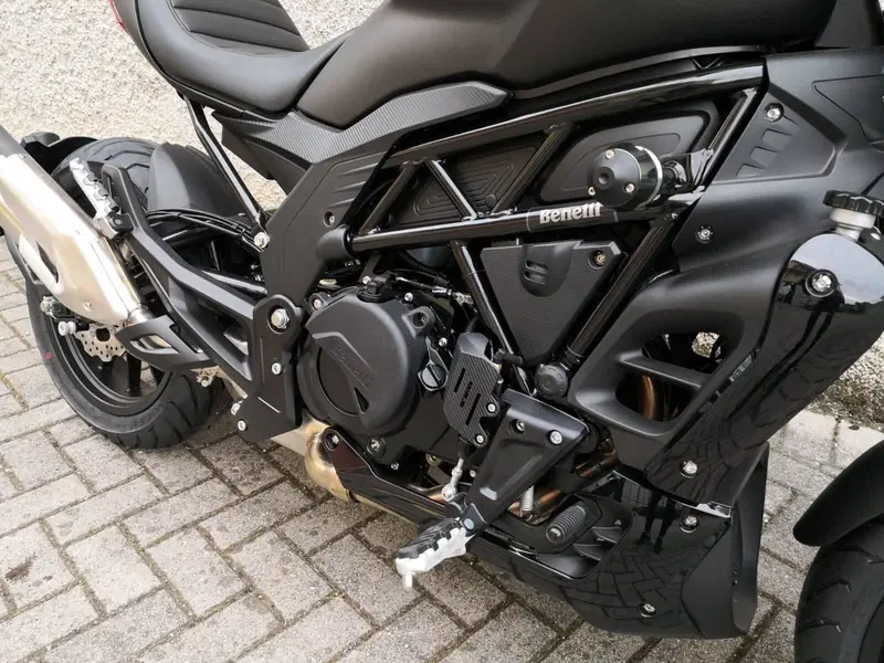 Benelli 502 C (2019 - 20) (6)