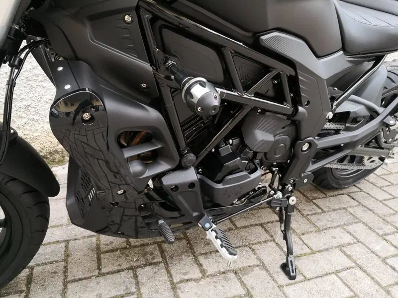 Benelli 502 C (2019 - 20) (7)
