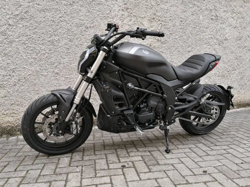 Benelli 502 C (2019 - 20) (5)