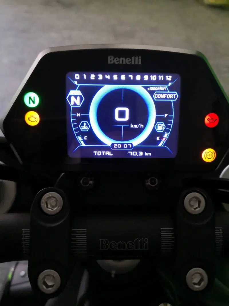 Benelli 502 C (2019 - 20) (10)