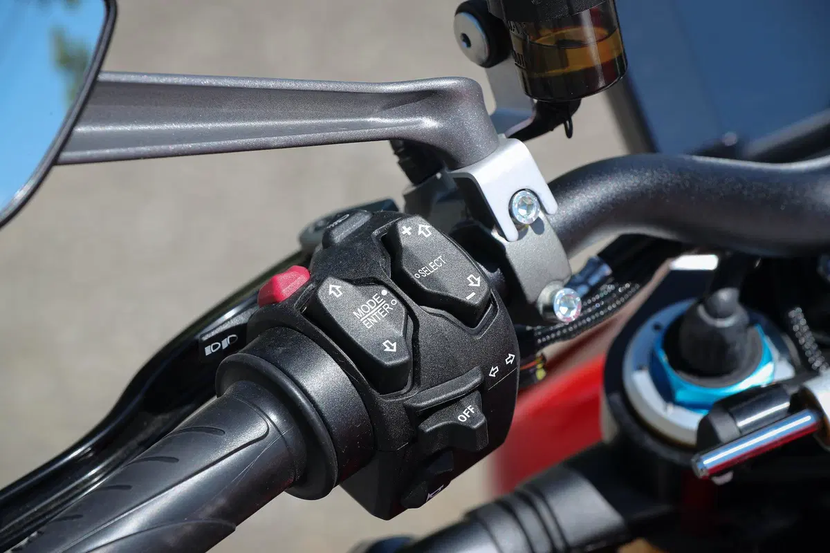 Ducati Streetfighter V4S TEST. La rivoluzionaria (10)