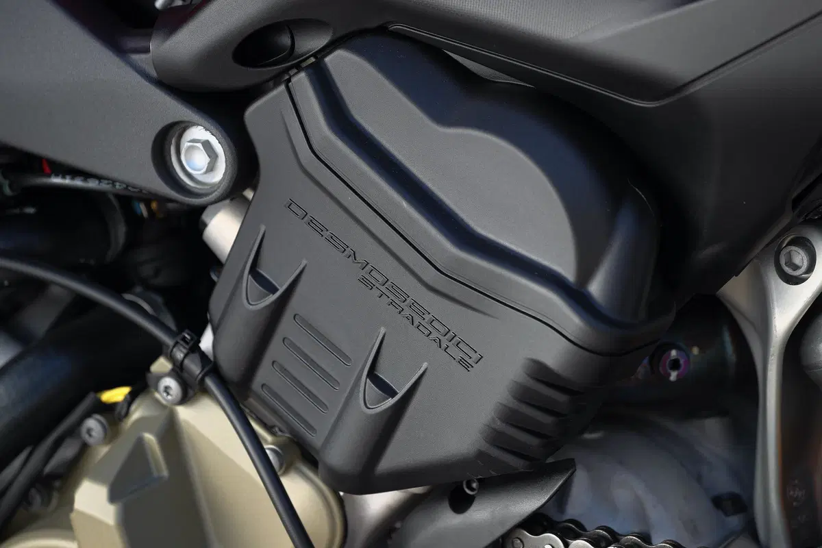 Ducati Streetfighter V4S TEST. La rivoluzionaria (11)