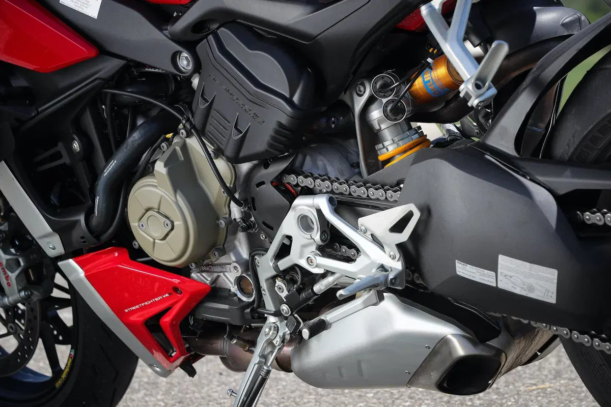 Ducati Streetfighter V4S TEST. La rivoluzionaria (18)