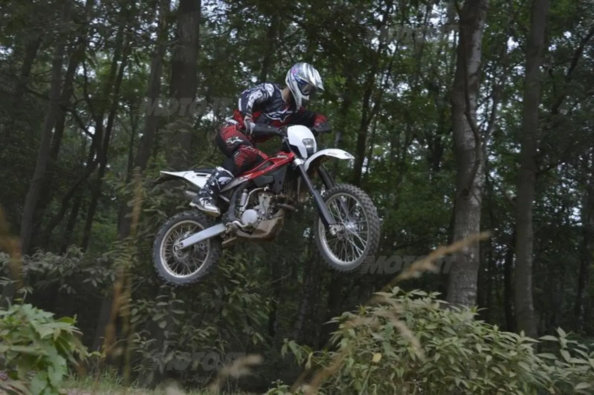 Husqvarna 2013 Cross Enduro    (26)