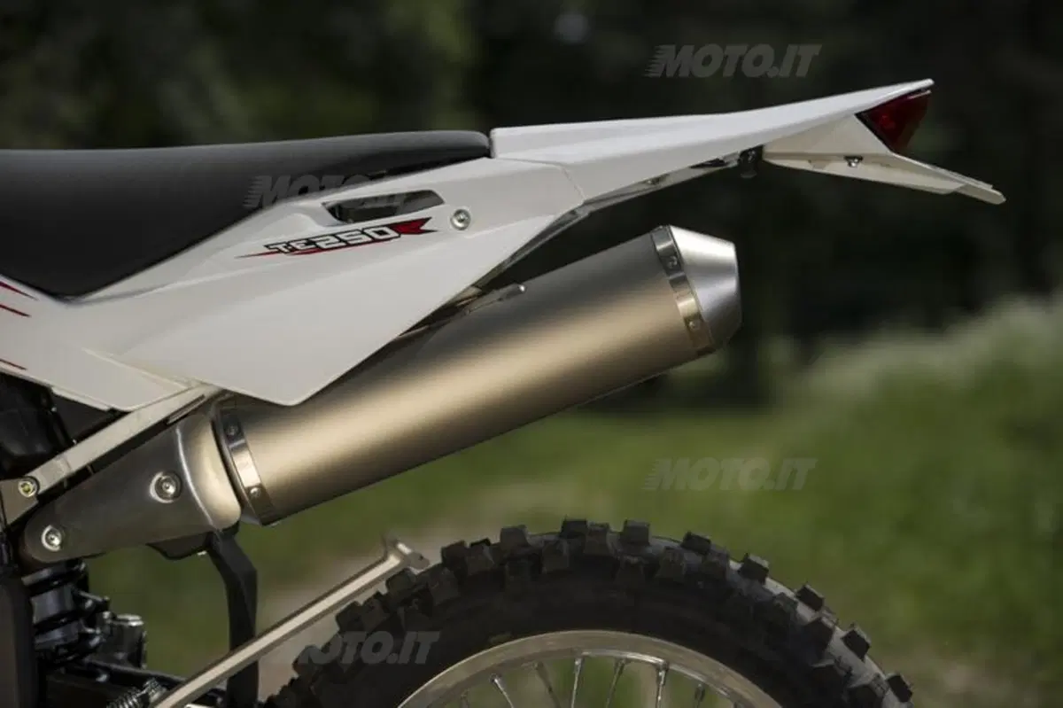 Husqvarna 2013 Cross Enduro    (75)