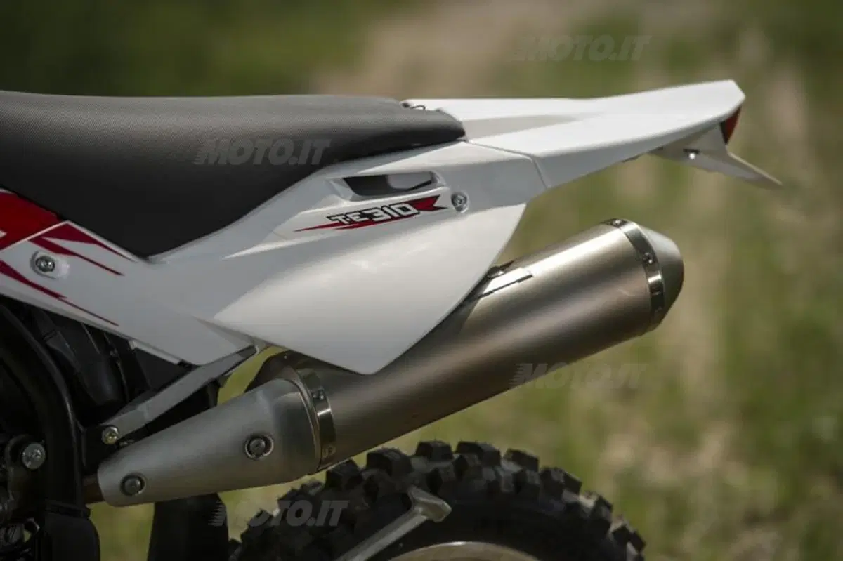 Husqvarna 2013 Cross Enduro    (77)