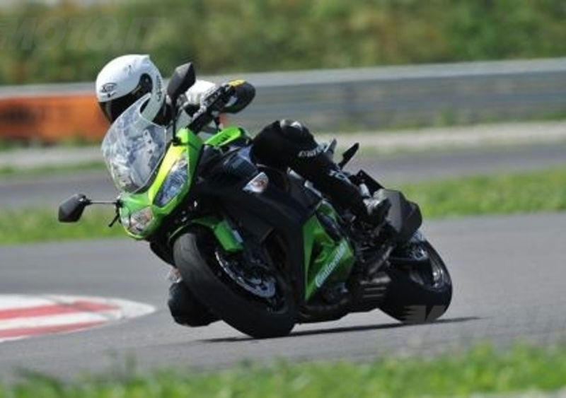 Continental. Il test di ContiRaceAttack Comp. Endurance e ContiSportAttack 2