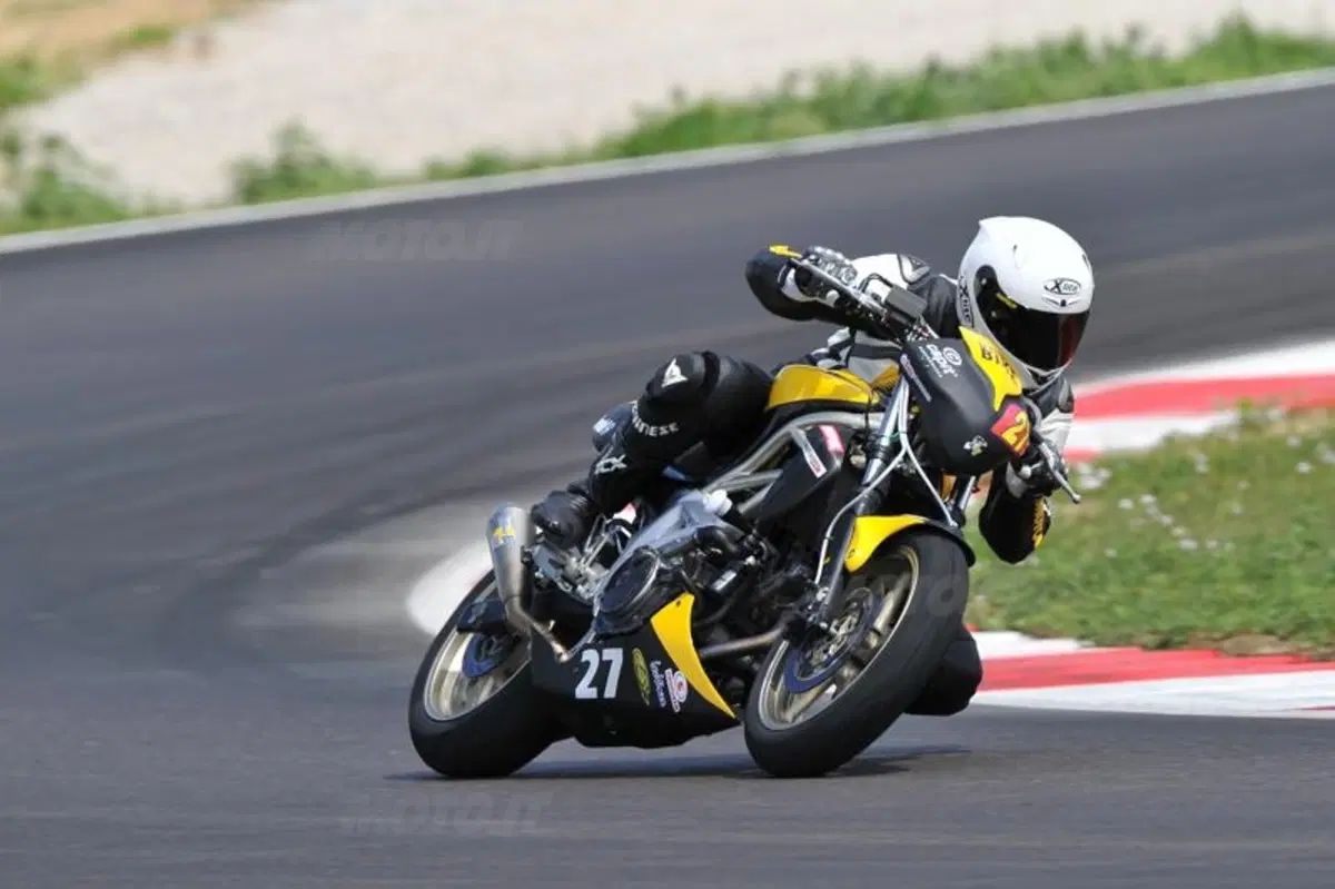 Continental. Il test di ContiRaceAttack Comp. Endurance e ContiSportAttack 2 (6)