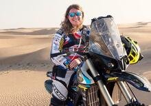 Giada Beccari: in moto nel deserto di Dubai