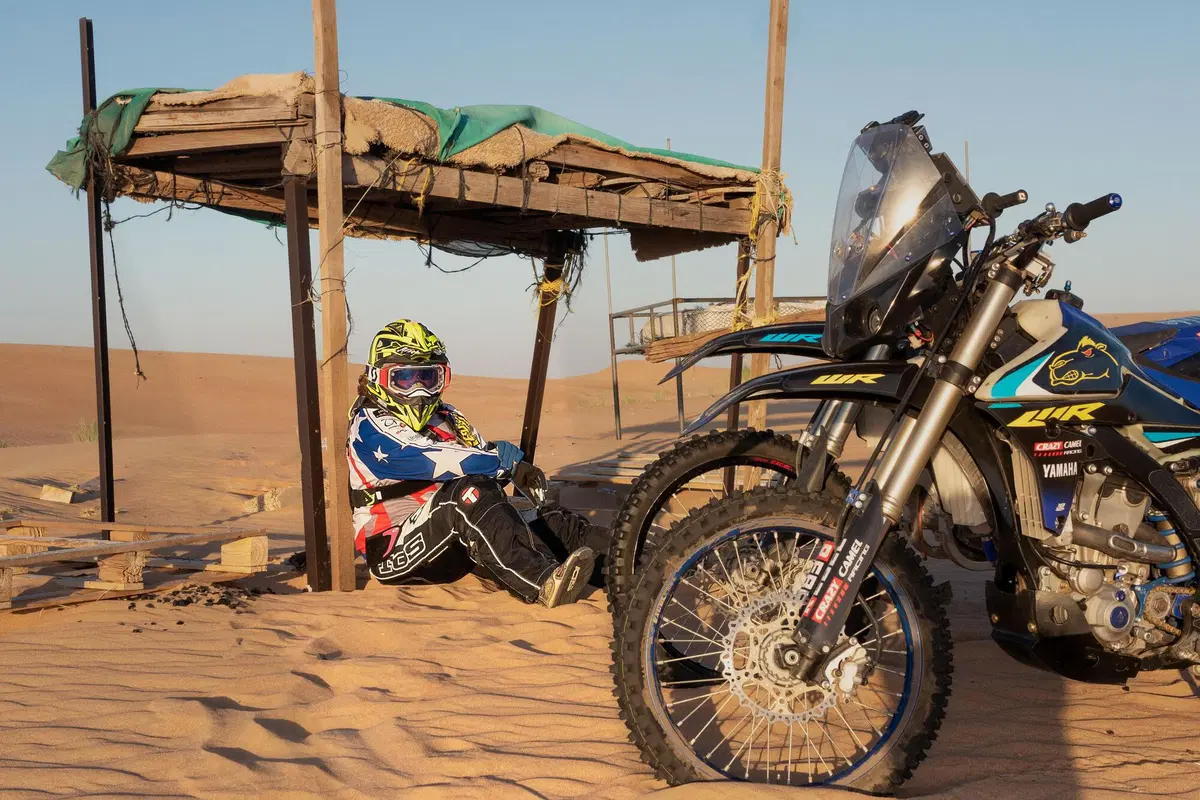 Giada Beccari: in moto nel deserto di Dubai (9)