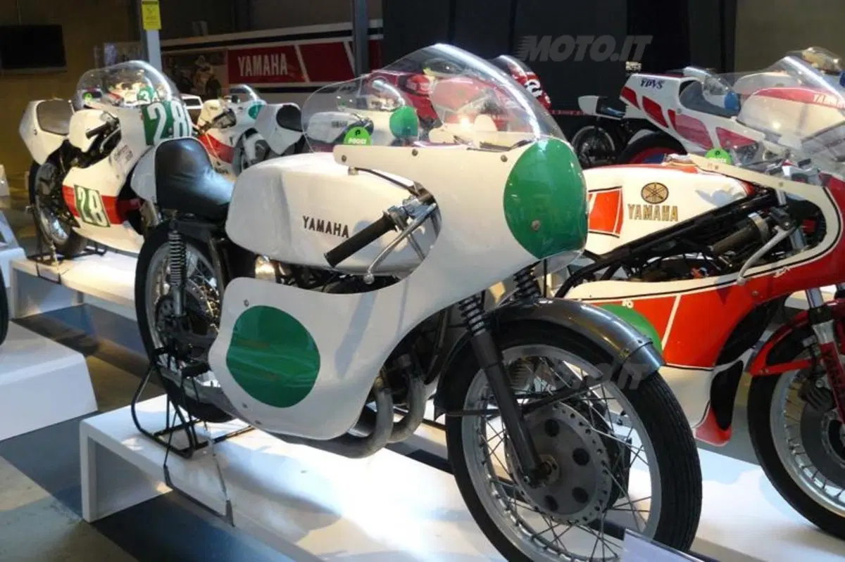Dentro il Museo Yamaha (2)