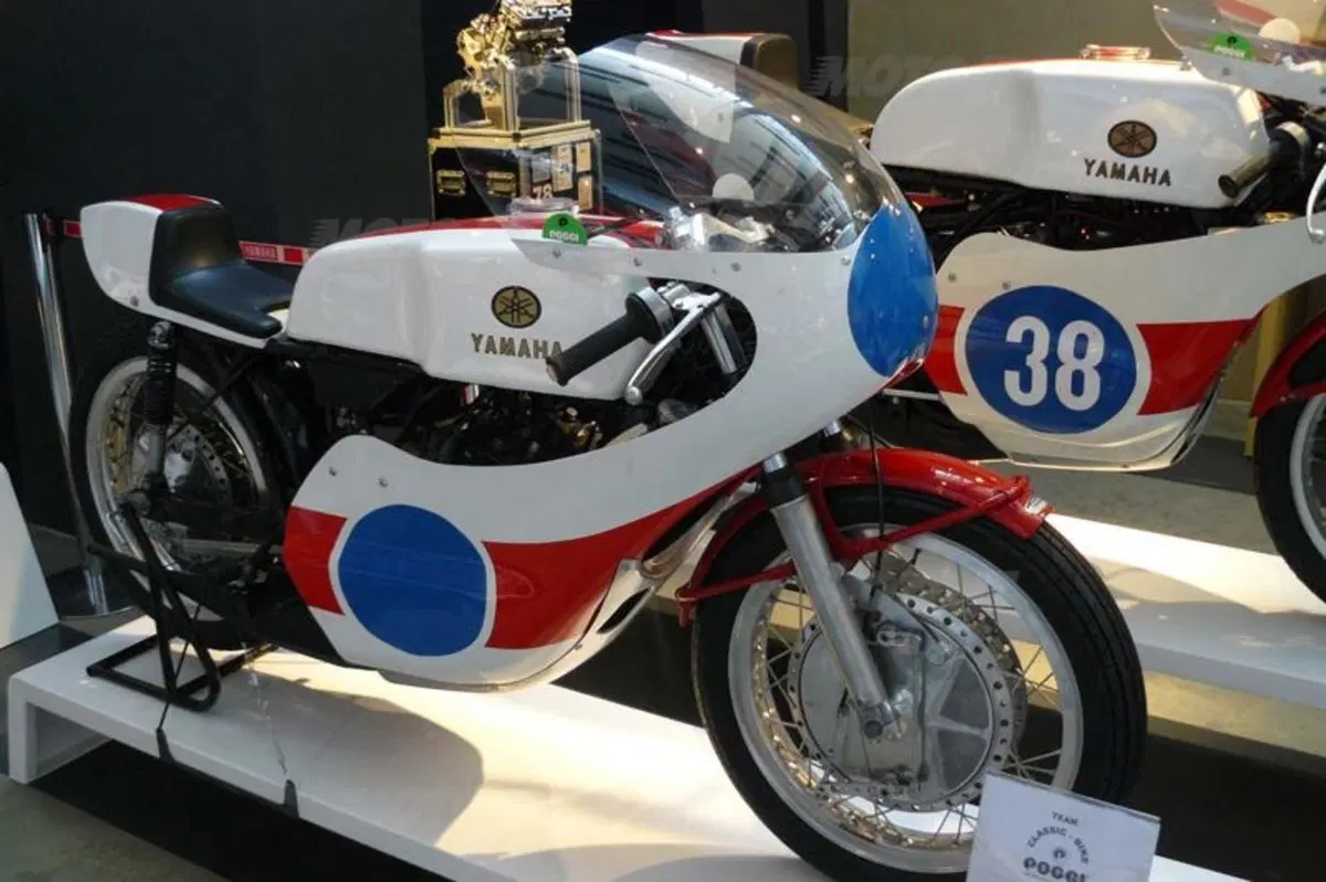 Dentro il Museo Yamaha (8)