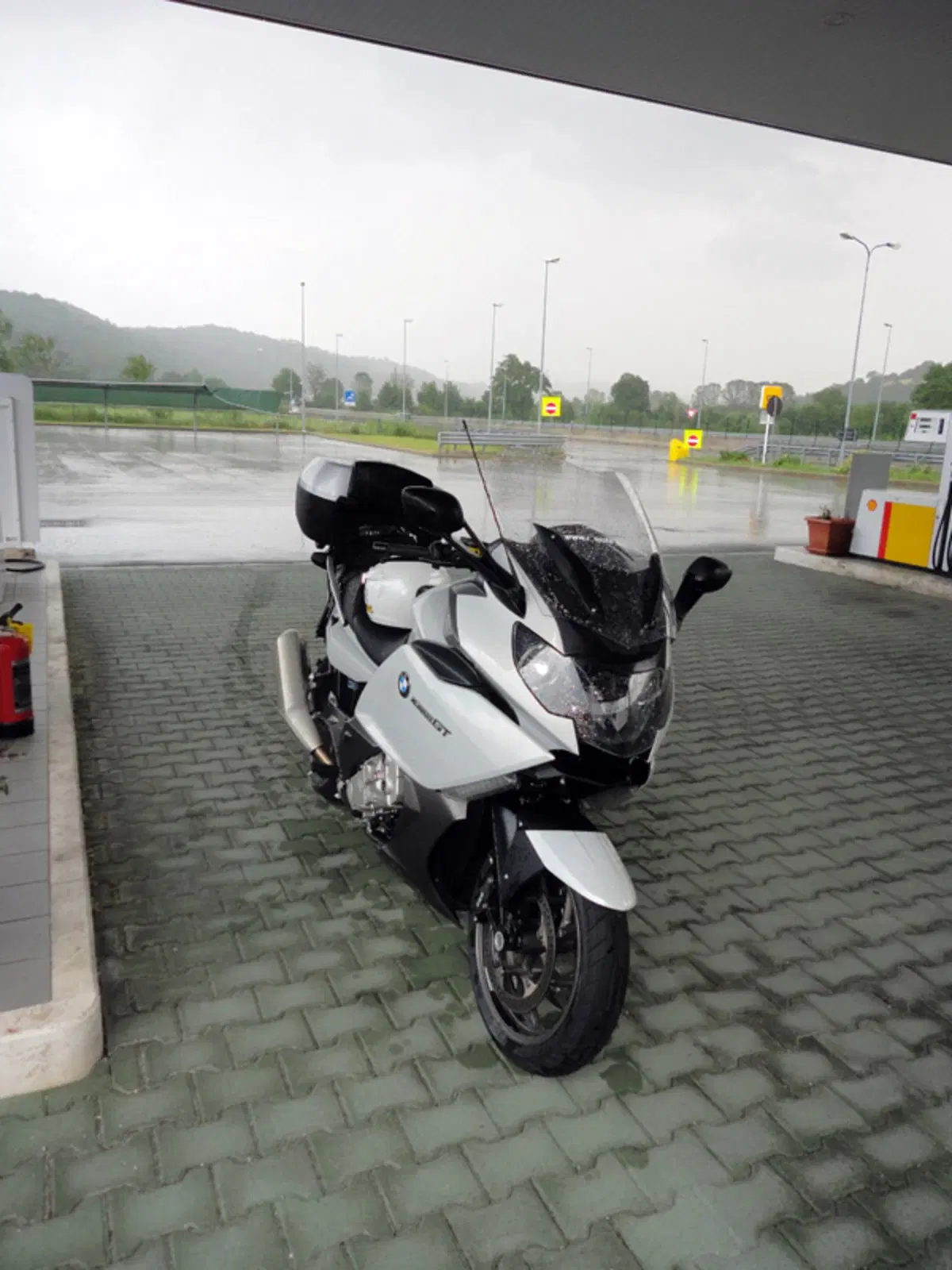 Coast to coast con la BMW sei cilindri K1600 GT