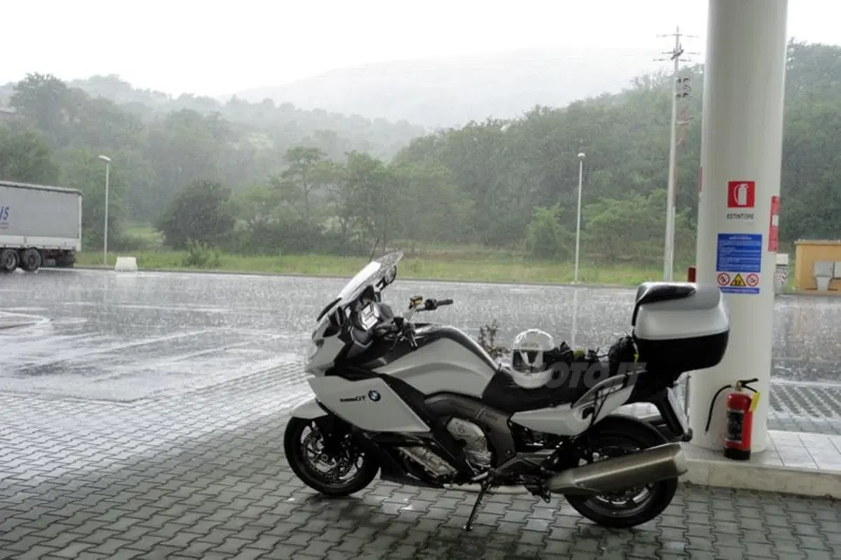 Coast to coast con la BMW sei cilindri K1600 GT (8)