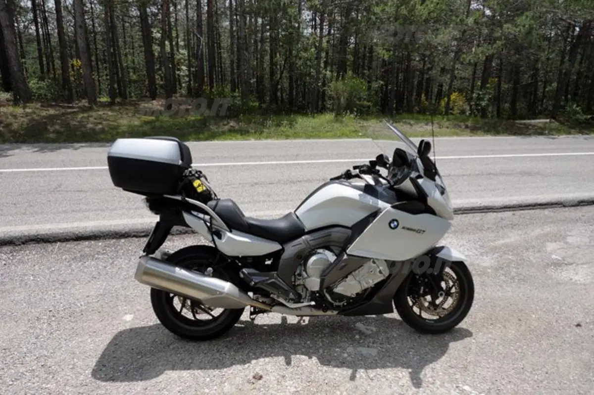 Coast to coast con la BMW sei cilindri K1600 GT (10)