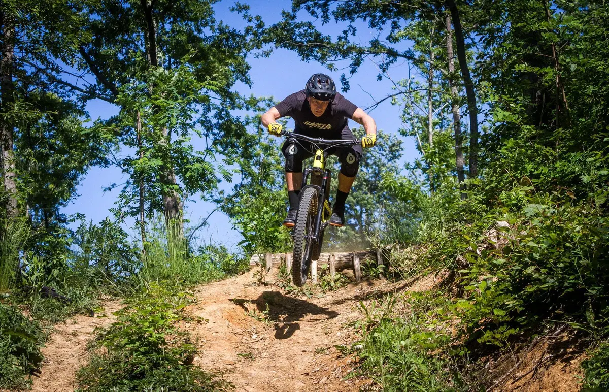 Santa Cruz Heckler, test e review della prima eBike del brand californiano (18)