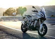 BMW S1000XR: le dirette del lancio digitale!