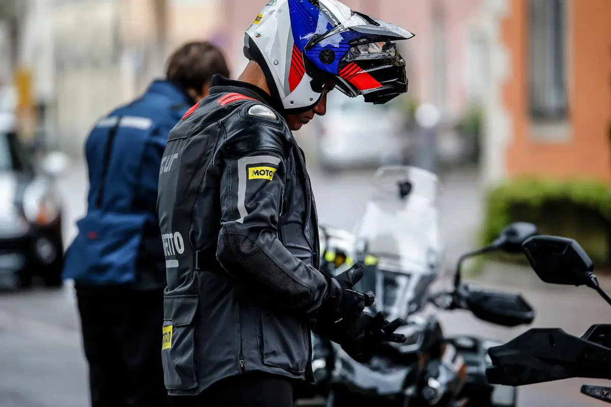 Suzuki V-Strom 1050XT vs Triumph Tiger 900 GT Pro: sfida 2020 tra maxi col 19 (8)