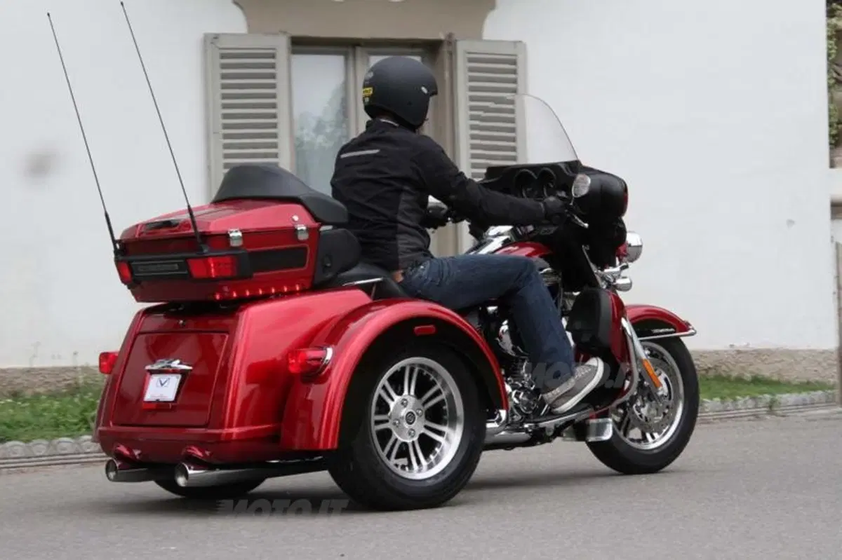 Harley-Davidson Tri Glide  (6)