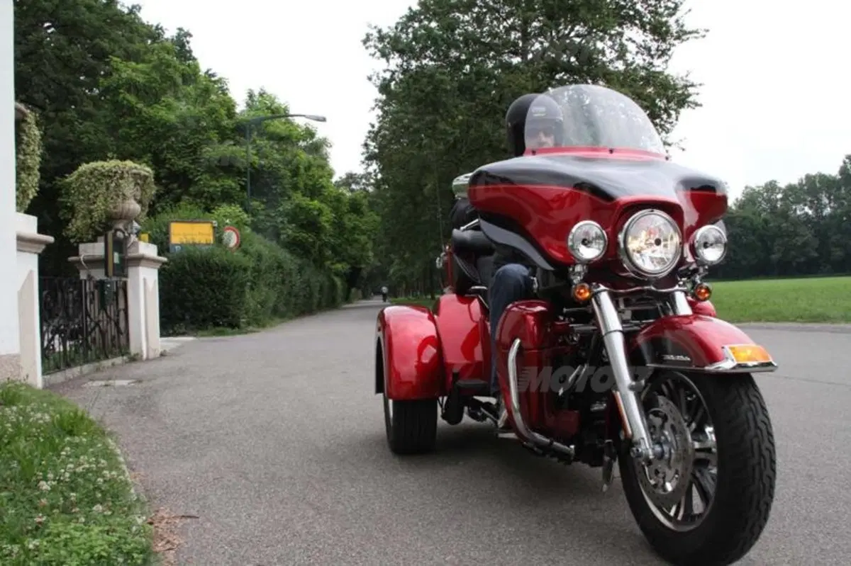 Harley-Davidson Tri Glide  (7)