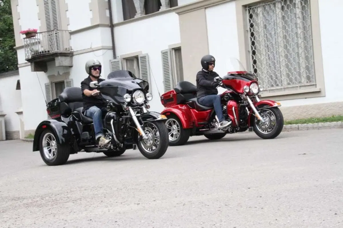 Harley-Davidson Tri Glide  (11)