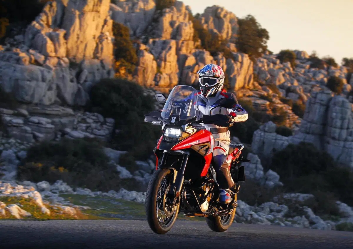 Suzuki: al via il V-Strom Tour 2020