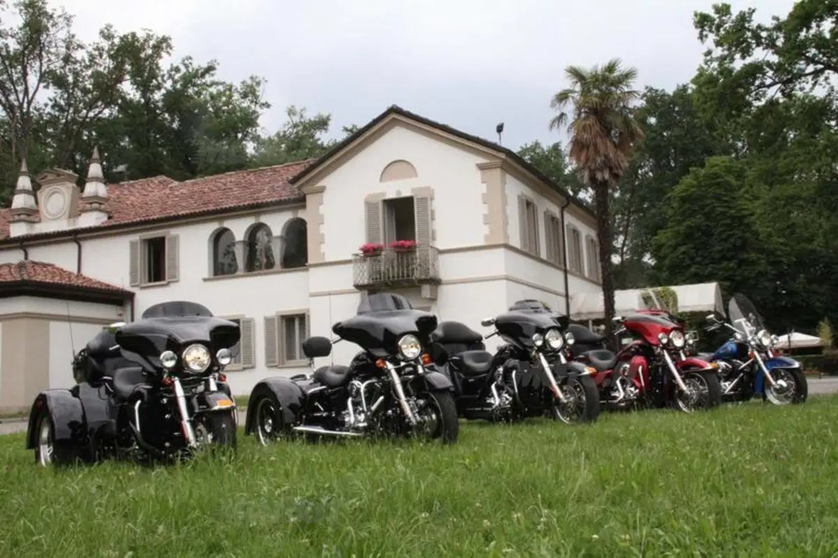 Harley-Davidson Tri Glide  (26)
